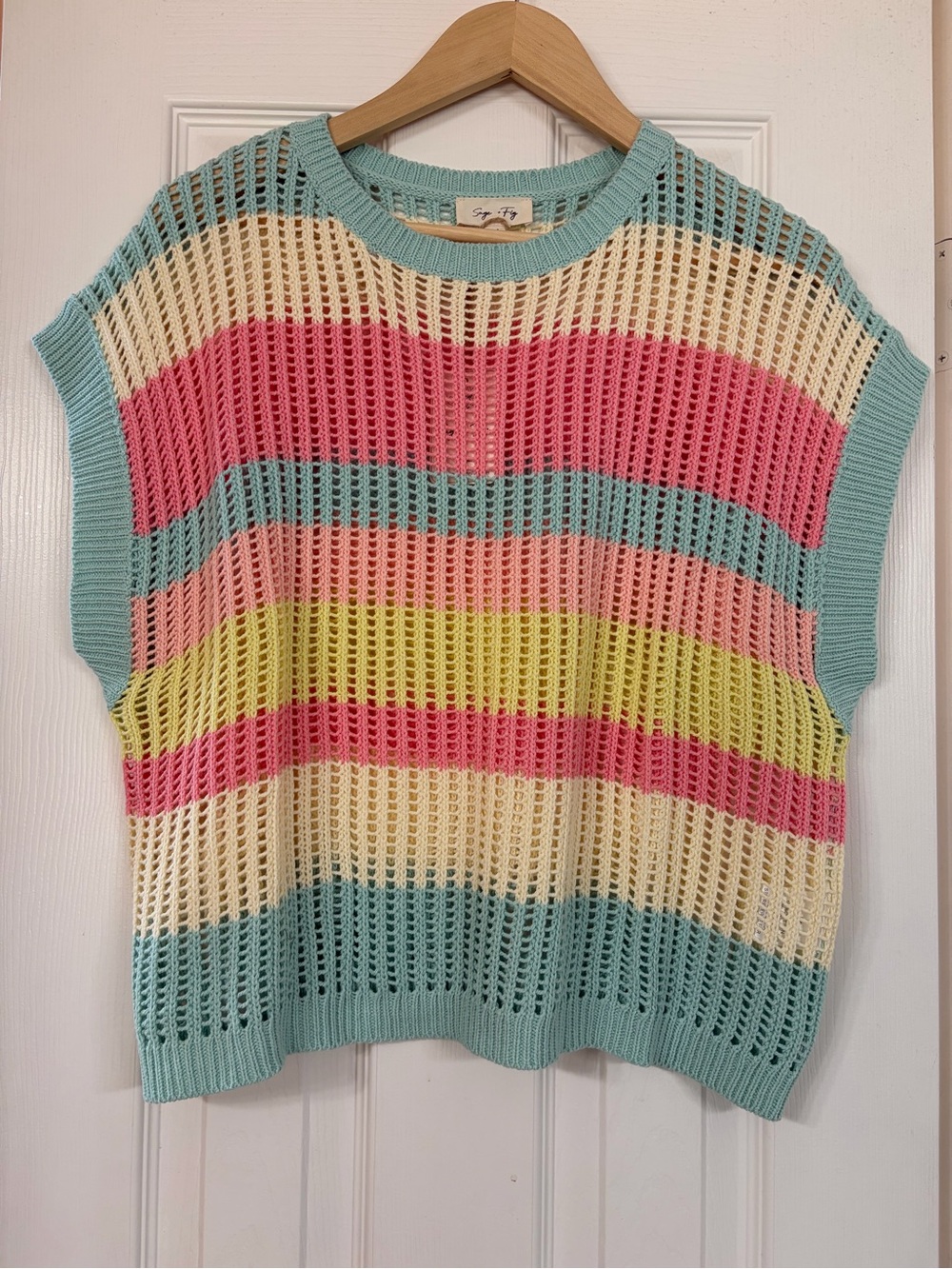 Sage & Fig Striped Crochet Knit Sleeveless Sweater Vest - Pastel Multicolor